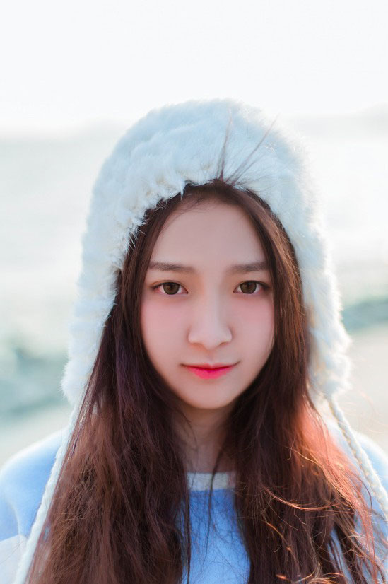Photoshop調出可愛女孩外景小清新結果,圖趣網